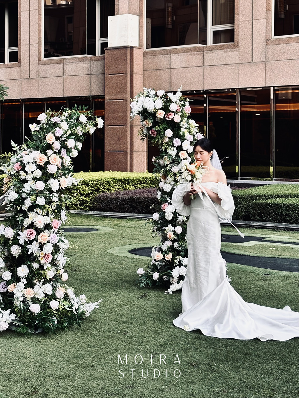 Moira_婚禮佈置_證婚區佈置_02_20251025(林湘凌)